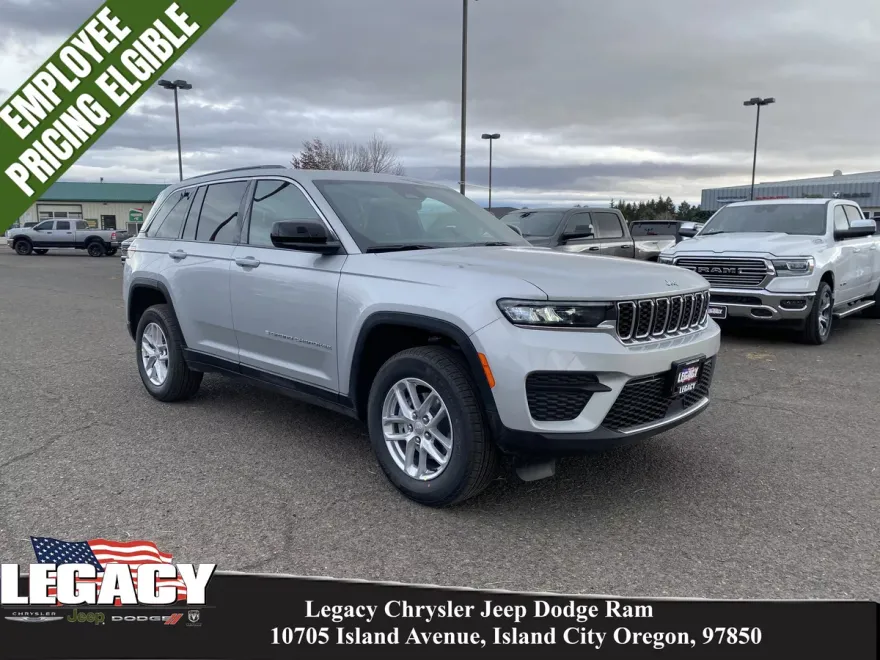 2025 Jeep Grand Cherokee Laredo X photo 1