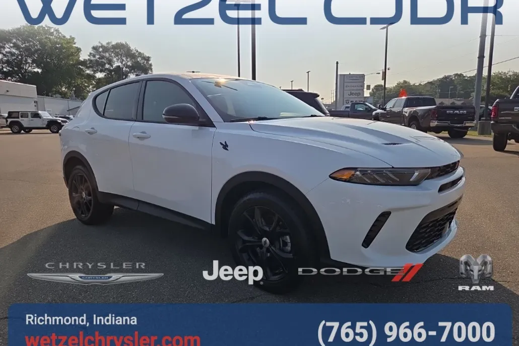 2025 Dodge Hornet GT photo 1
