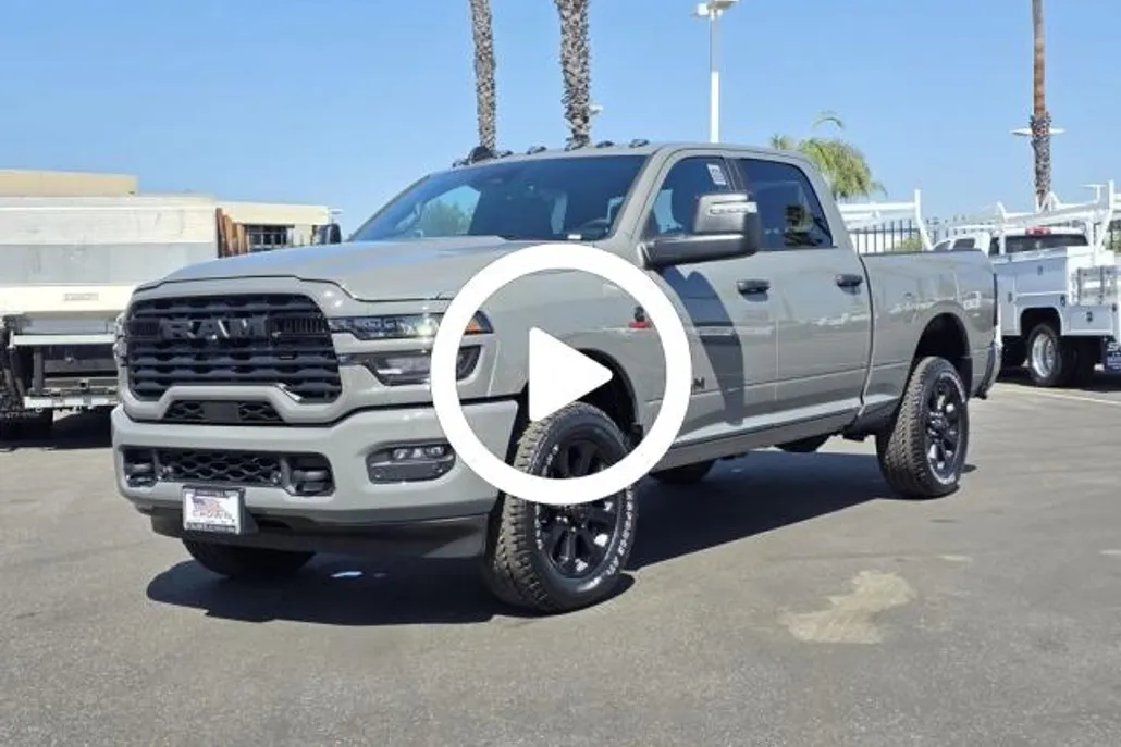 2026 Ram 3500 Big Horn photo 1