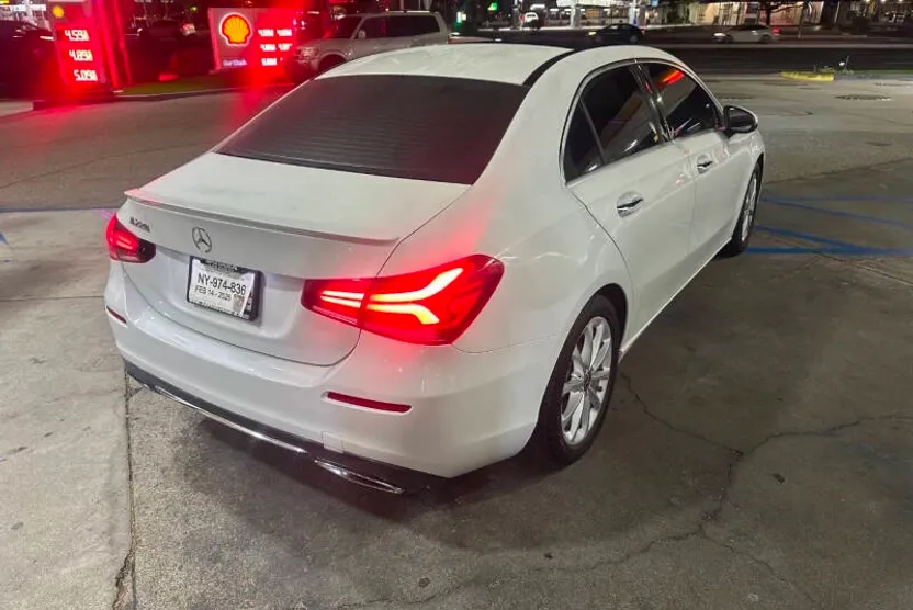 2020 Mercedes Benz A 220 photo 1