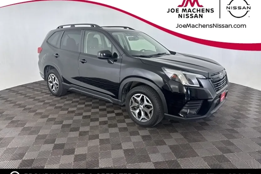2022 Subaru Forester Premium photo 1