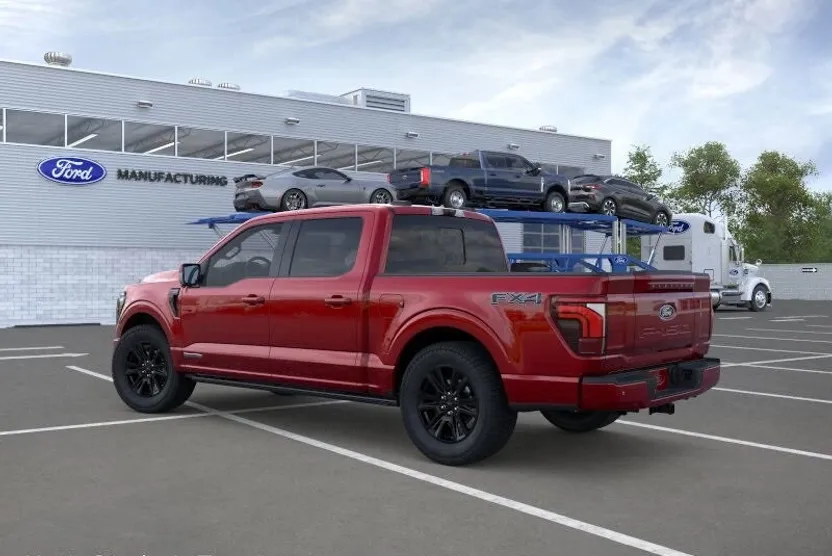 2025 Ford F-150 Platinum photo 1