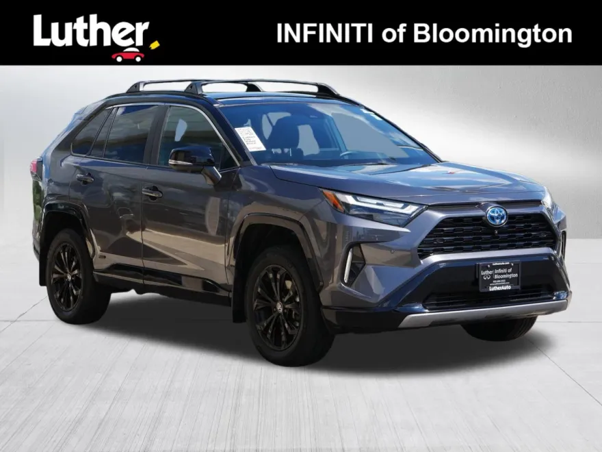 2023 Toyota RAV4 XSE photo 1