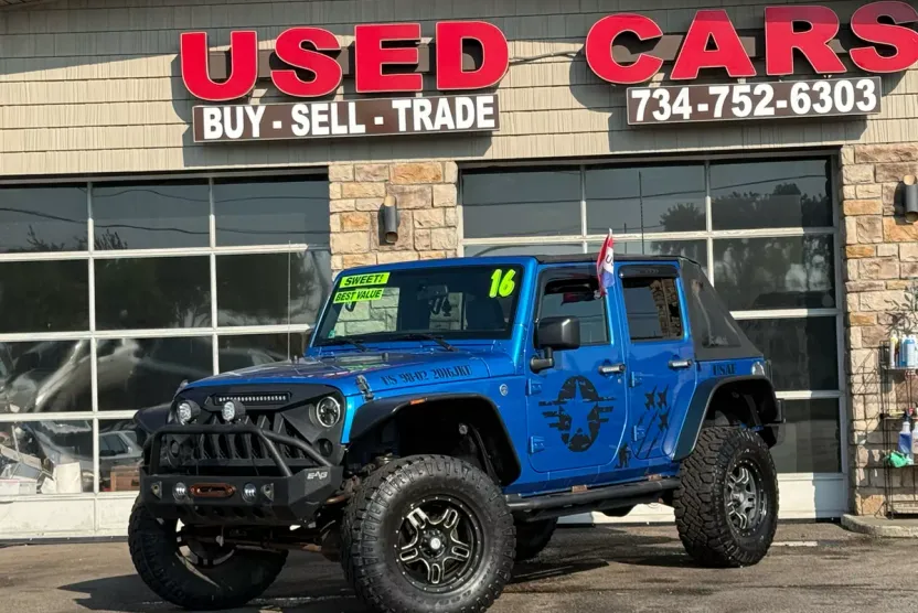 2016 Jeep Wrangler Unlimited Sport photo 1
