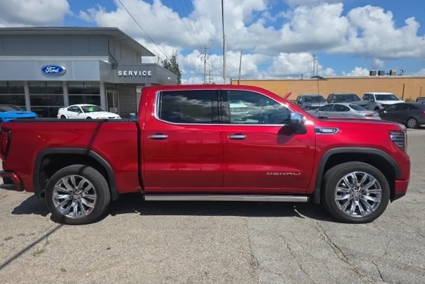 2024 Gmc Sierra 1500 Denali photo 1