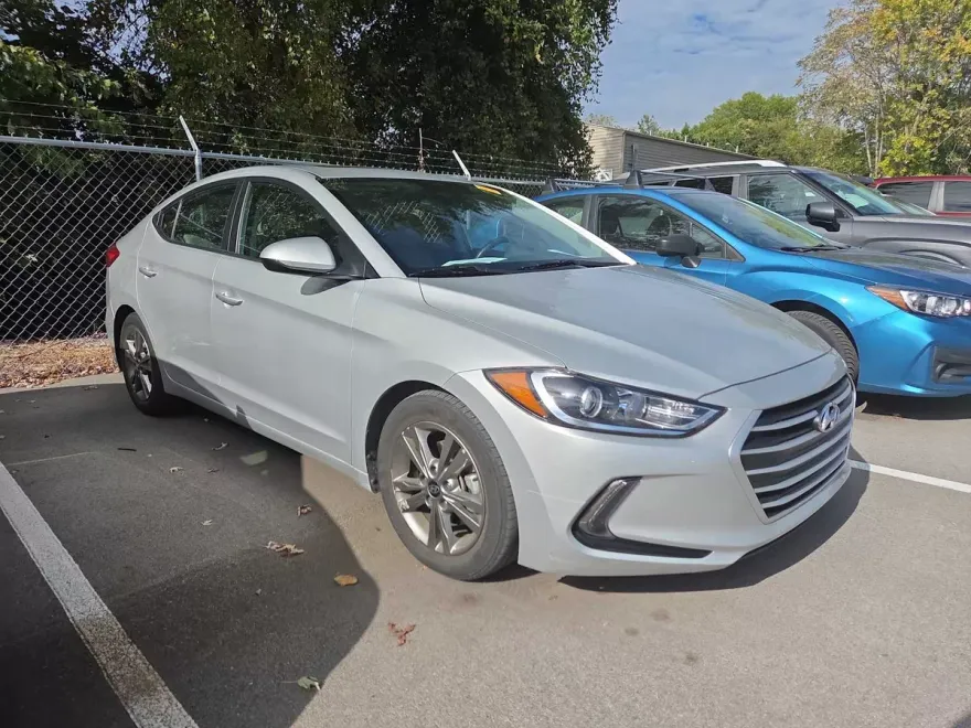 2018 Hyundai Elantra Value Edition photo 1