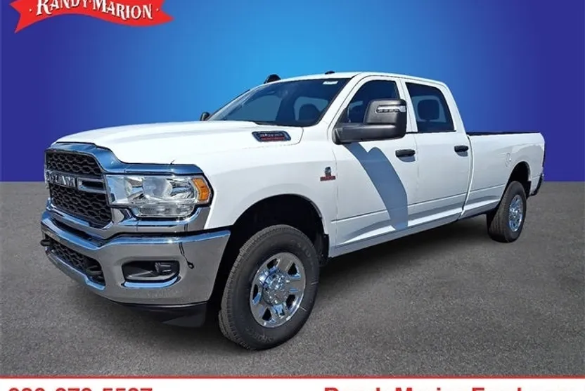 2023 Ram 3500 Tradesman photo 1
