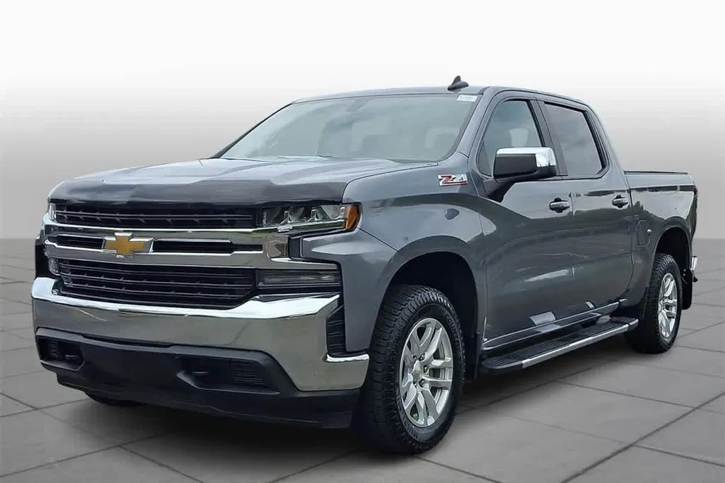 2021 Chevrolet Silverado 1500 LT photo 1