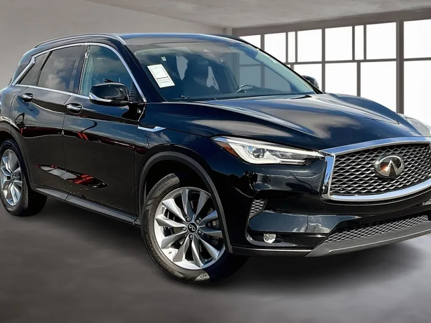 2021 Infiniti QX50 Luxe photo 1