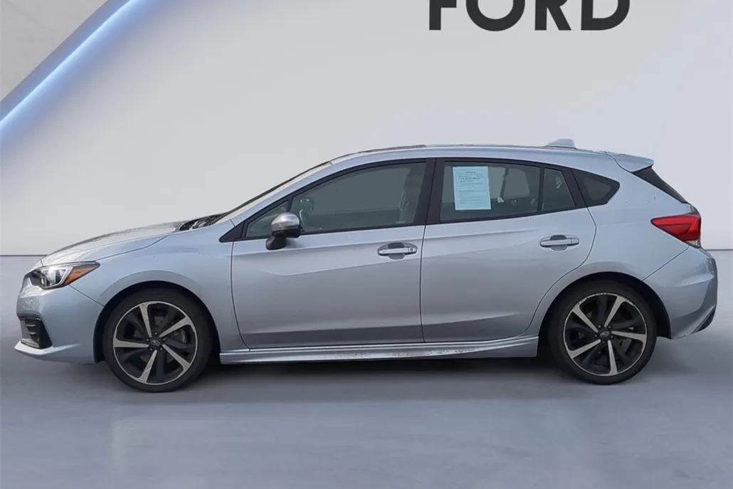 2022 Subaru Impreza Sport photo 1