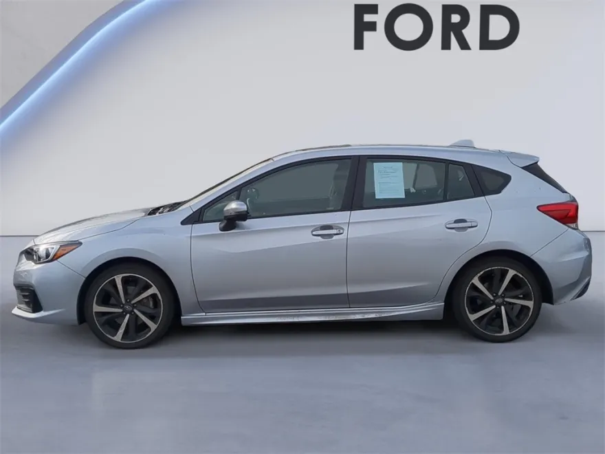 2022 Subaru Impreza Sport photo 1