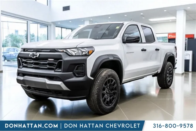 2026 Chevrolet Colorado Trail Boss photo 1