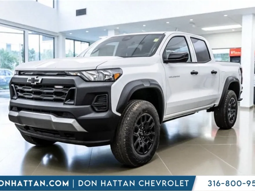 2026 Chevrolet Colorado Trail Boss photo 1
