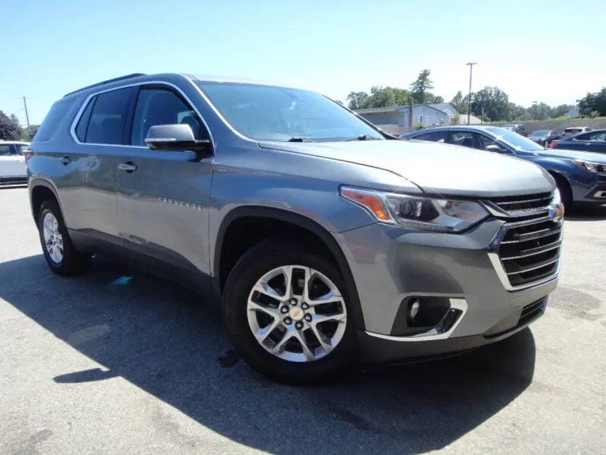 2020 Chevrolet Traverse Leather photo 1