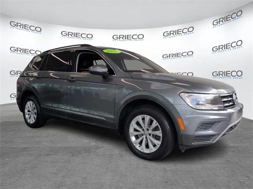 2018 Volkswagen Tiguan SEL photo 1
