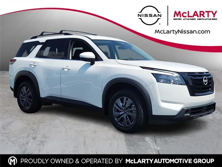 2025 Nissan Pathfinder SV photo 1
