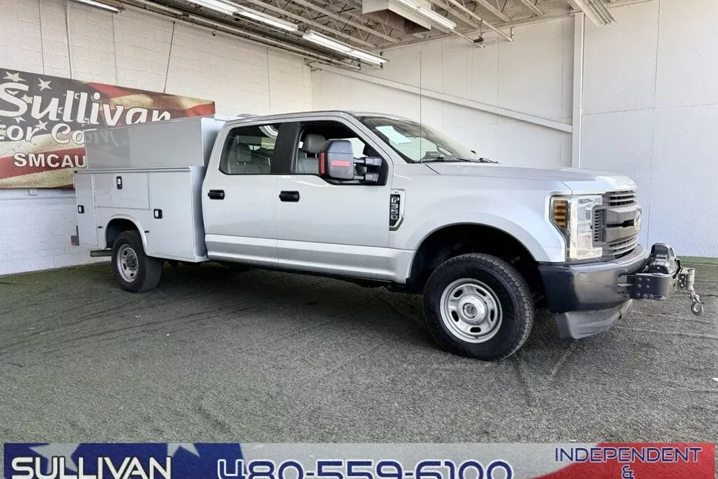 2018 Ford F-350 photo 1