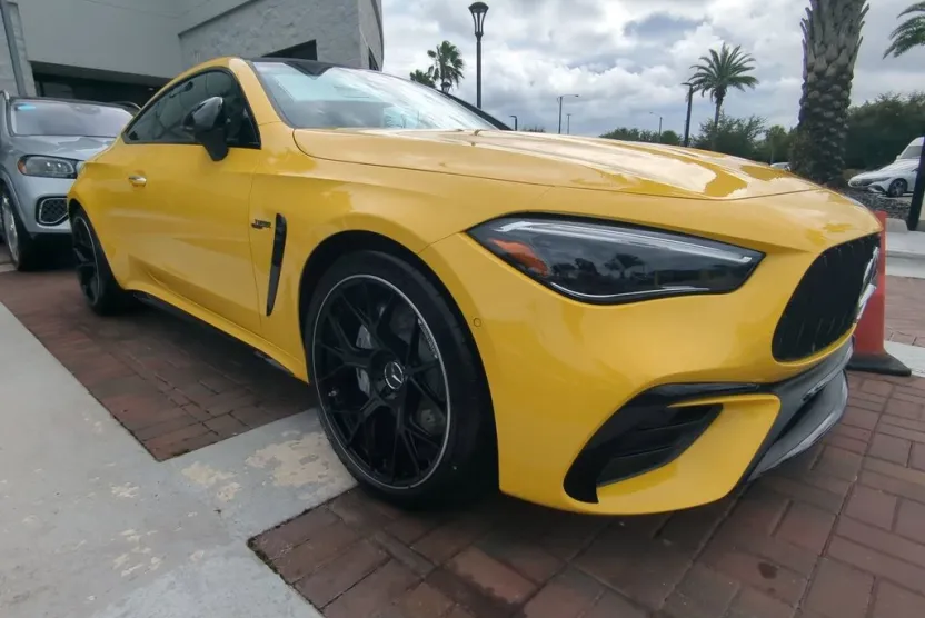 2026 Mercedes Benz CLE AMG 53 4MATIC photo 1