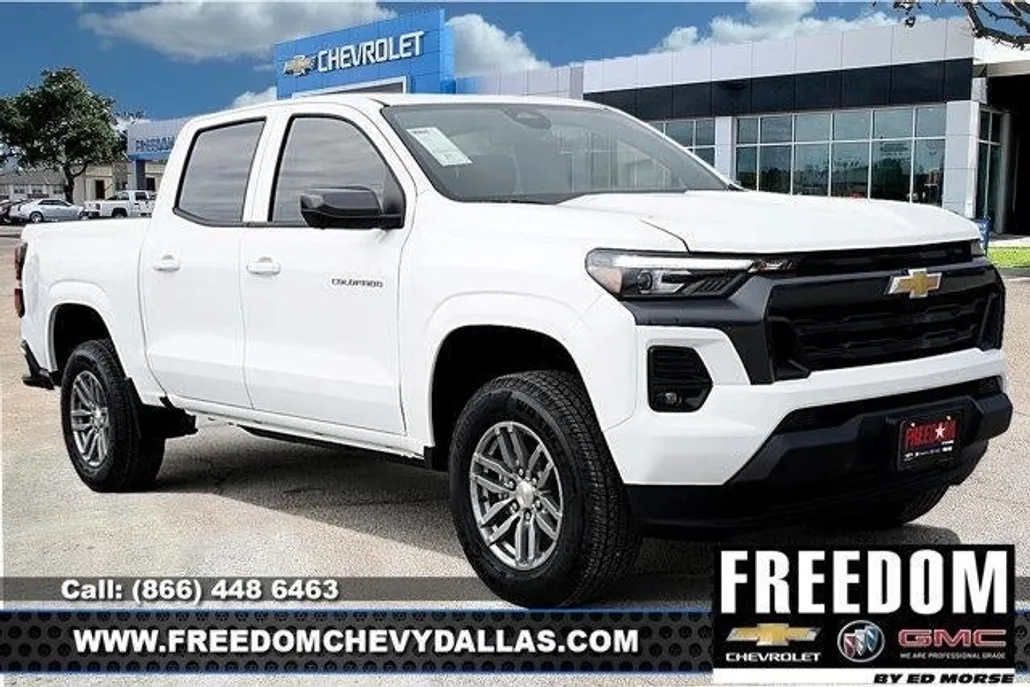 2025 Chevrolet Colorado LT photo 1