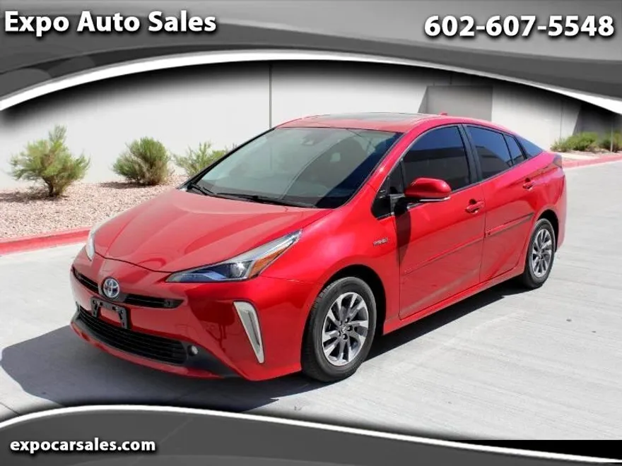 2022 Toyota Prius XLE photo 1