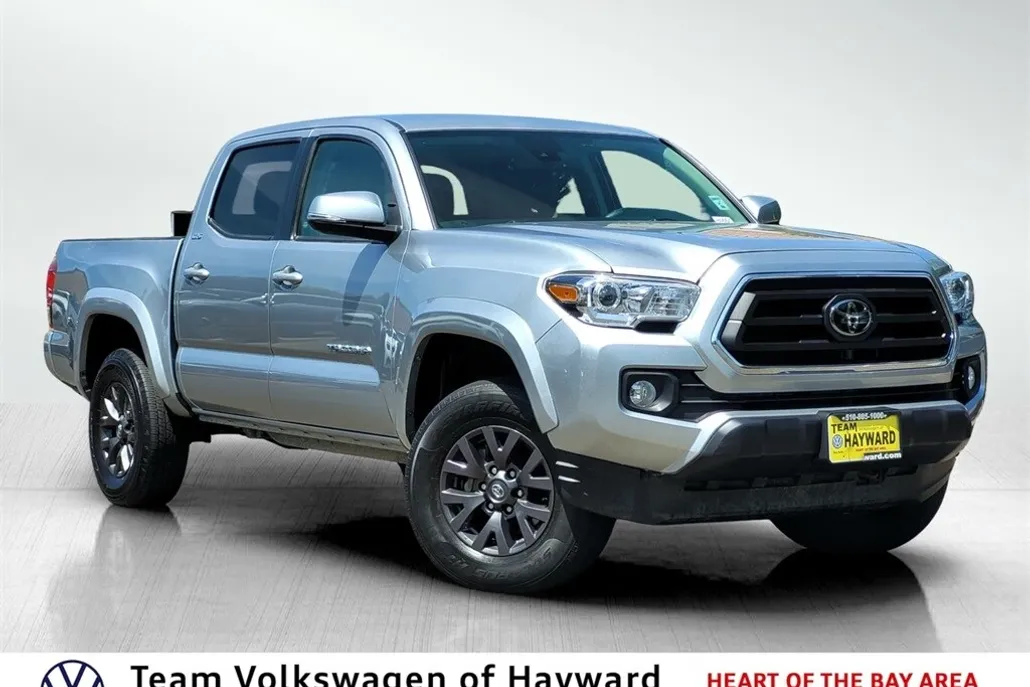 2023 Toyota Tacoma SR5 photo 1