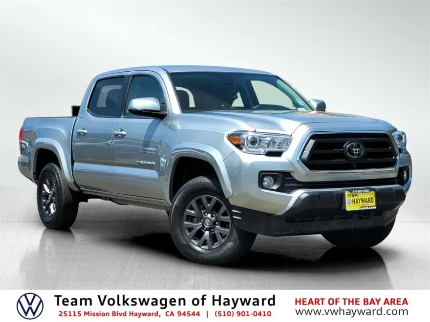 2023 Toyota Tacoma SR5 photo 1