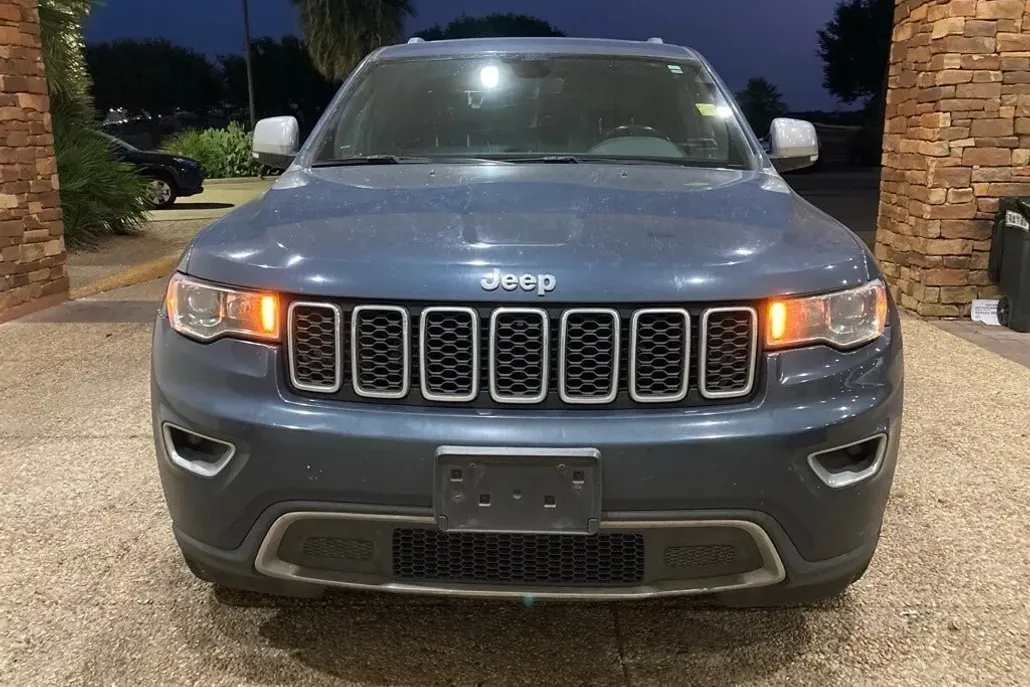 2021 Jeep Grand Cherokee Limited photo 1