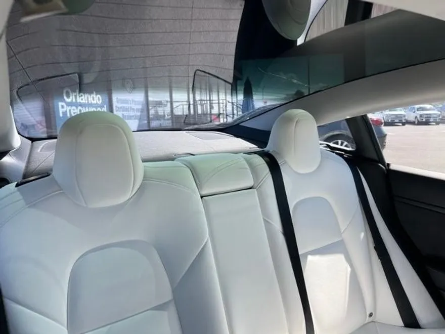 2022 Tesla Model 3 Performance photo 36
