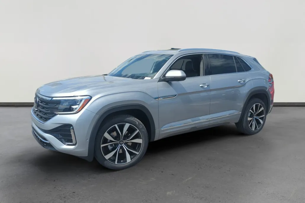 2026 Volkswagen Atlas Cross Sport SEL Premium R-Line photo 1