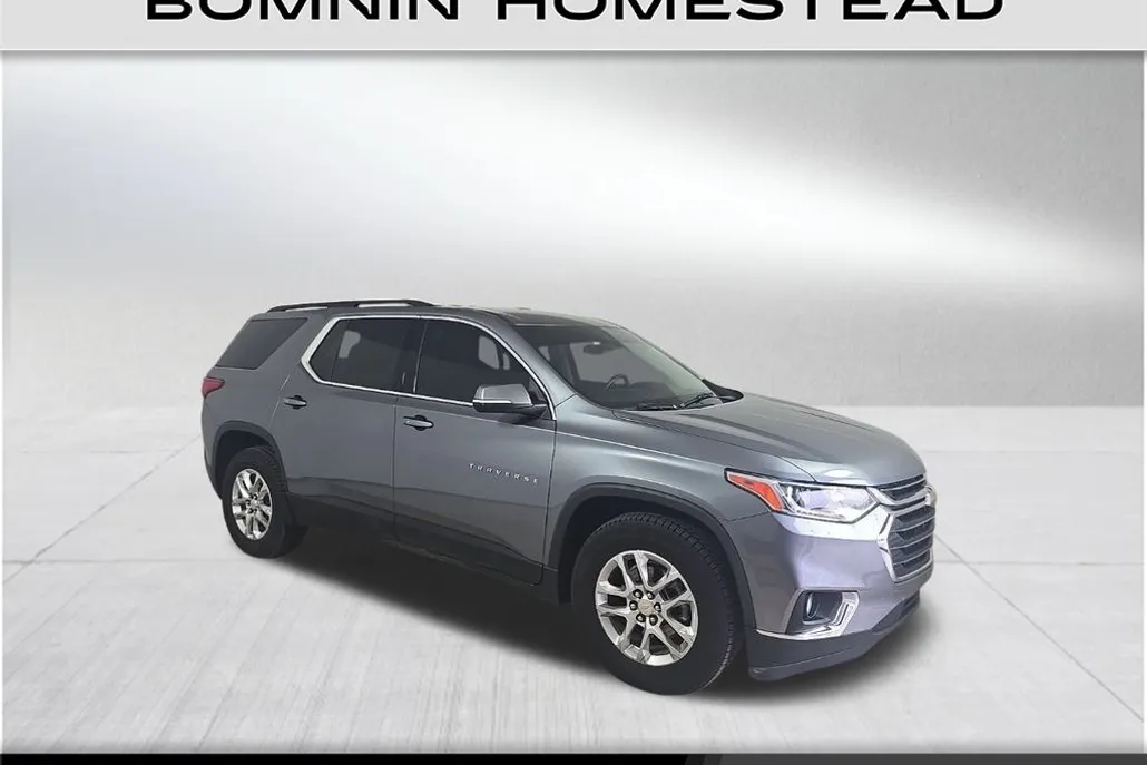 2021 Chevrolet Traverse Leather photo 1