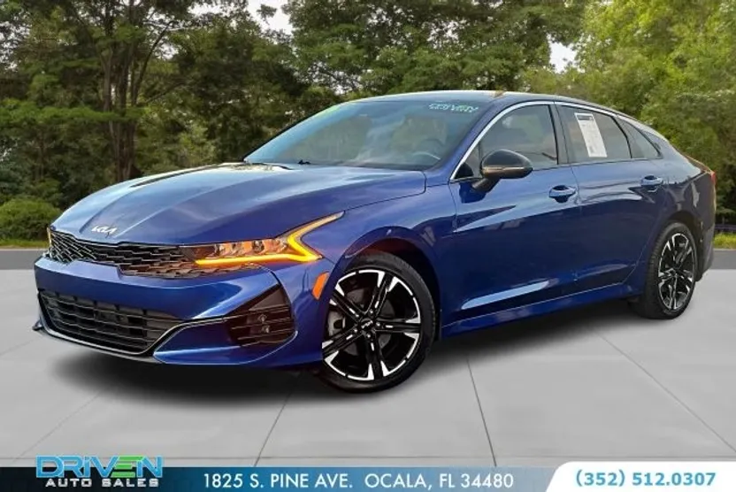 2021 Kia K5 GT-Line photo 1