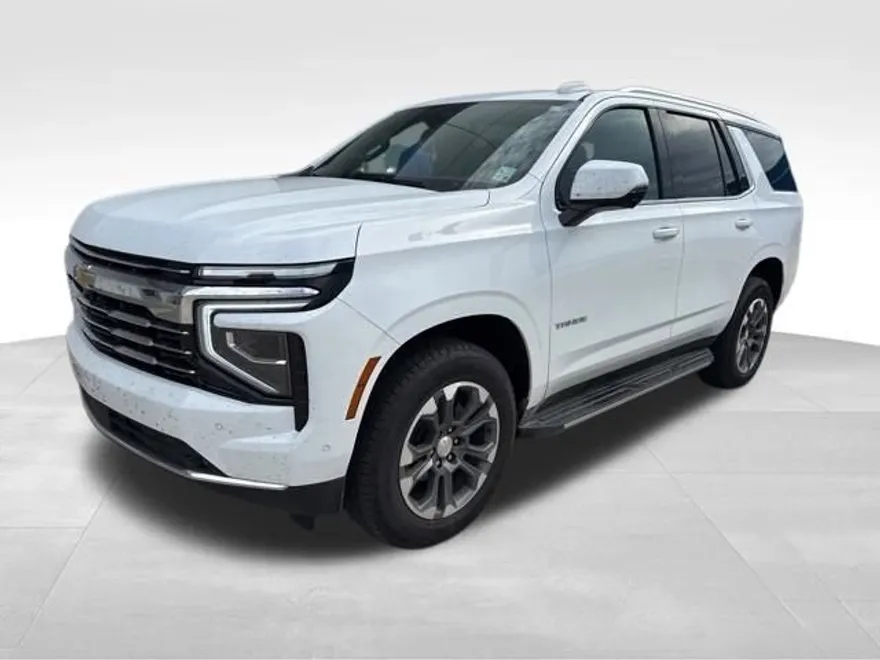 2025 Chevrolet Tahoe LT photo 1
