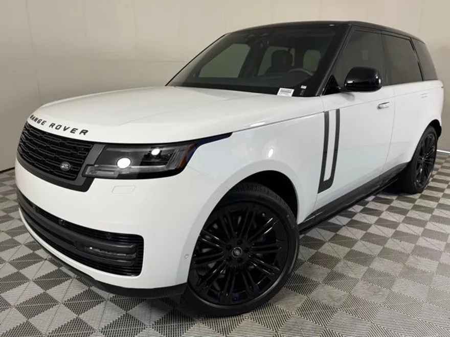 2025 Land Rover Range Rover SE photo 1