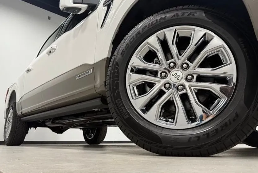 2025 Ford F-150 King Ranch FX4 photo 1