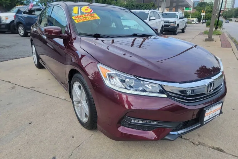 2016 Honda Accord EX-L V6 photo 1