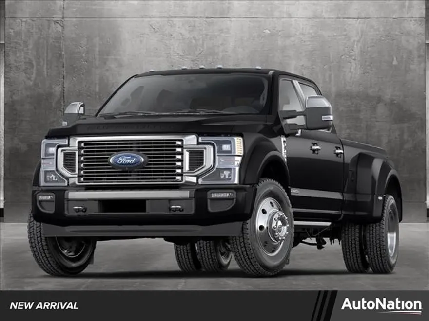 2025 Ford F-450 Platinum photo 1