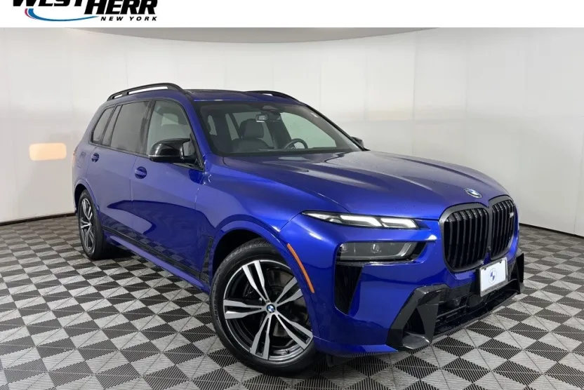2025 Bmw X7 M60i photo 1