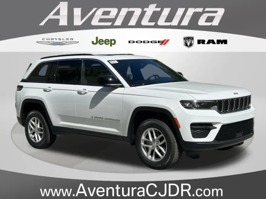 2025 Jeep Grand Cherokee Laredo Altitude photo 1