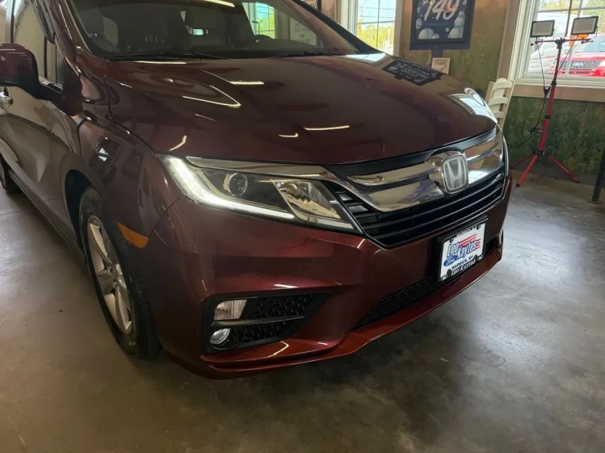 2018 Honda Odyssey EX-L photo 2
