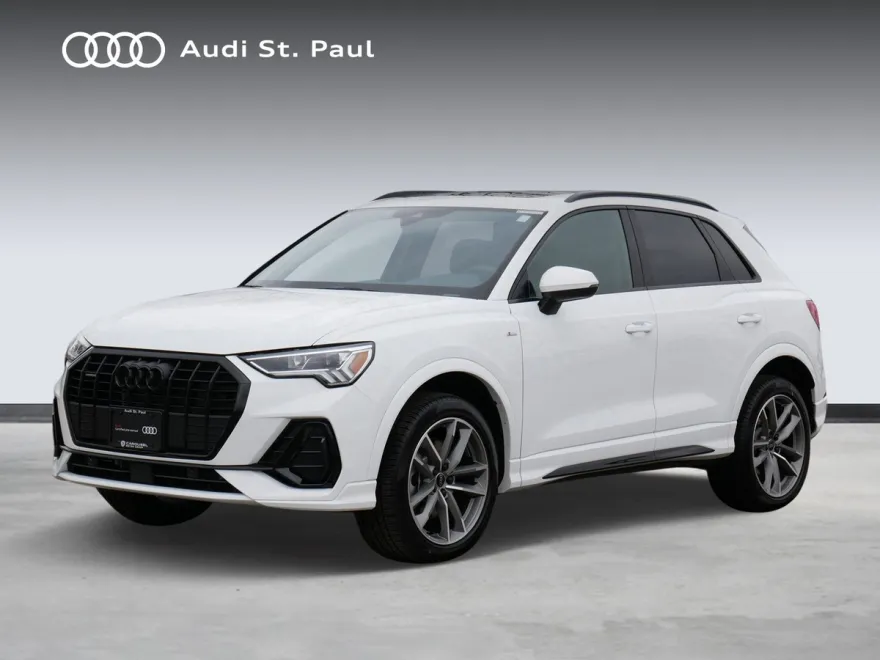 2024 Audi Q3 S line Premium photo 1