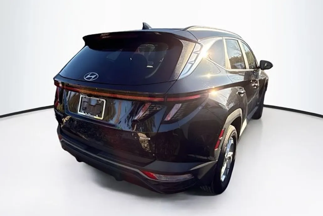 2022 Hyundai Tucson SEL photo 1
