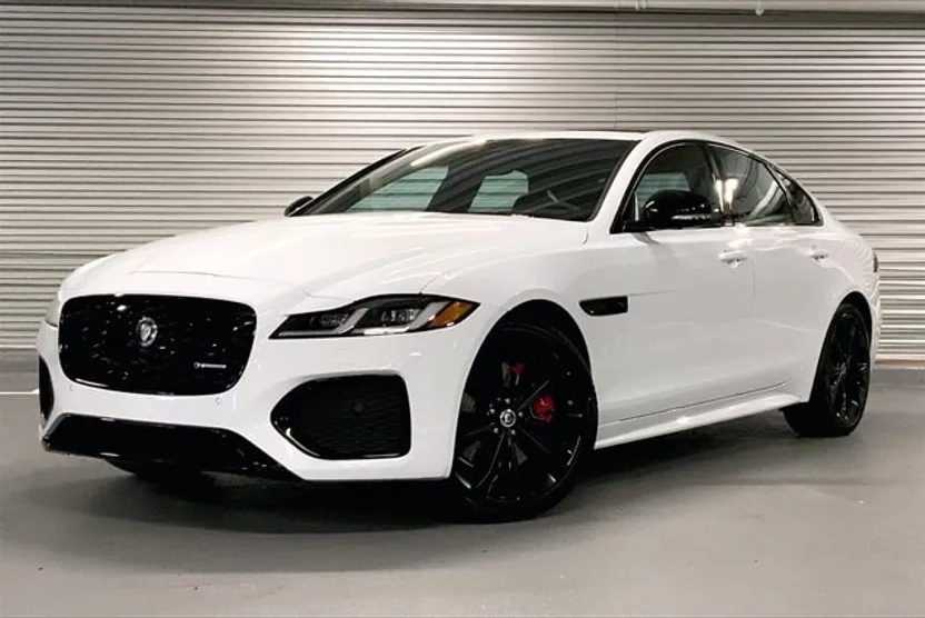2024 Jaguar XF P300 R-Dynamic SE photo 1