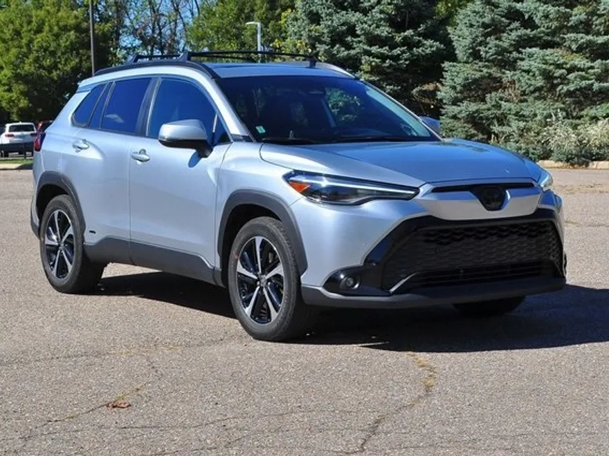 2023 Toyota Corolla Hybrid XSE photo 1