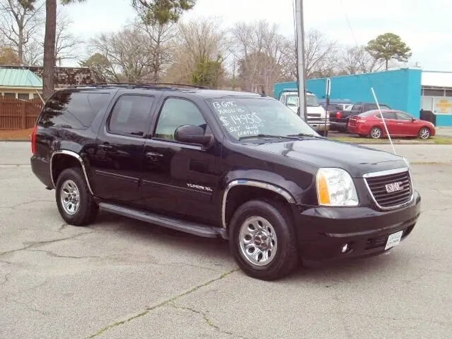2013 Gmc Yukon XL SLT photo 1