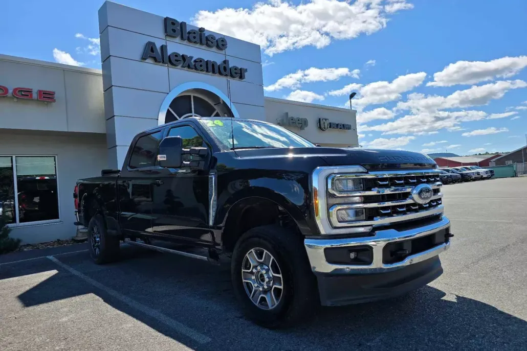 2024 Ford F-250 Lariat photo 1