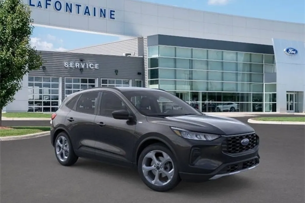 2025 Ford Escape ST-Line photo 1