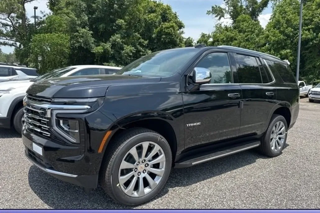 2025 Chevrolet Tahoe Premier photo 1
