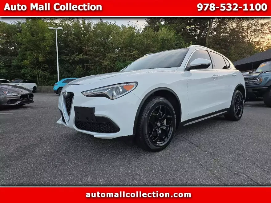 2021 Alfa Romeo Stelvio Sport Base photo 1