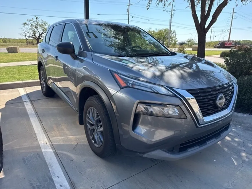 2023 Nissan Rogue S photo 1