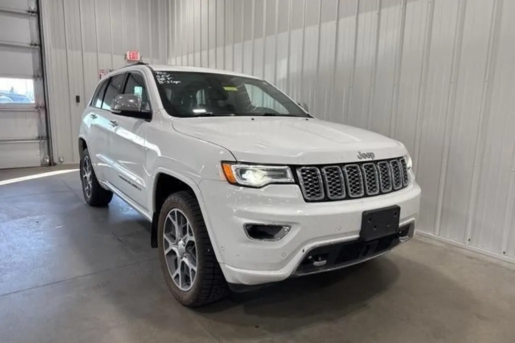 2019 Jeep Grand Cherokee Overland photo 1
